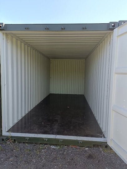 Storage 24
